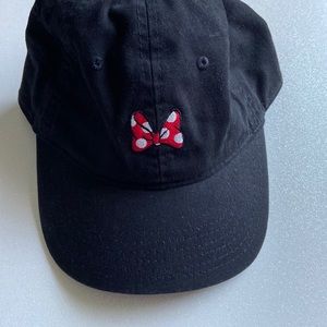Minnie Mouse Bow Icon Baseball Cap